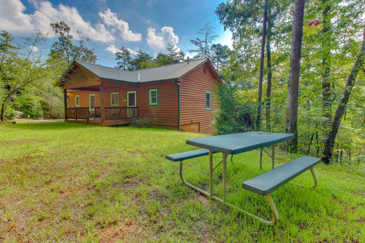 Bears Cove * Sautee Nacoochee